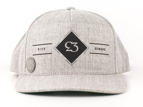 Risk.Reward® Golf Hat with Ball Marker - Diamond - RISK REWARD GOLF